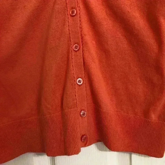 Lilly Pulitzer Pink Cardigan V-Neck Size Medium - Picture 4 of 16